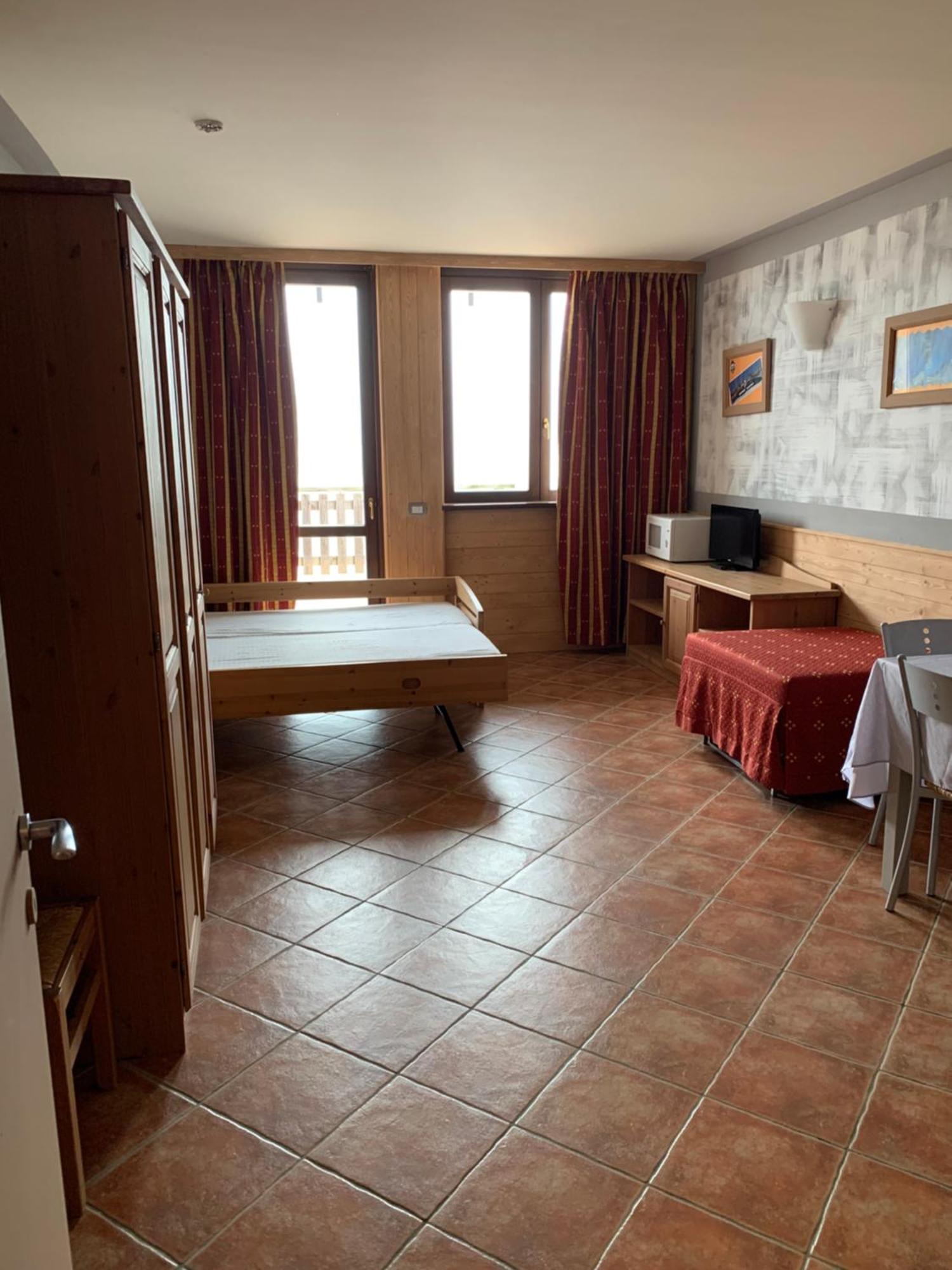 Residence Stalle Lunghe Prato Nevoso Eksteriør billede