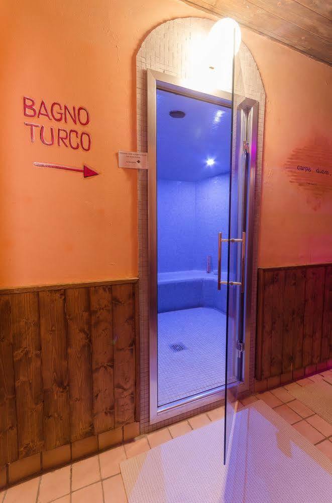 Residence Stalle Lunghe Prato Nevoso Eksteriør billede